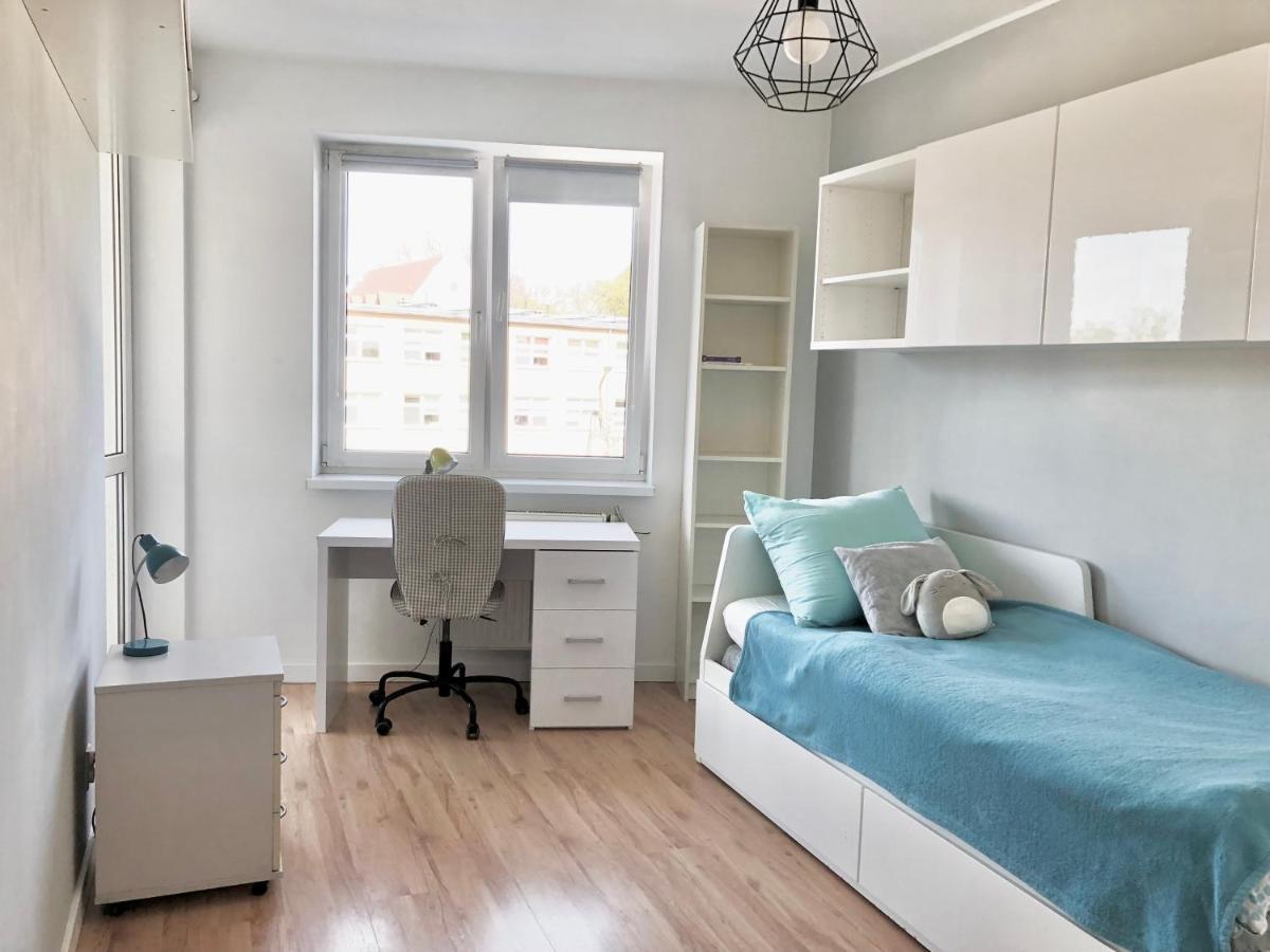 Apartament Family Wroclaw Z Klimatyzacja Parking Lejlighed Eksteriør billede